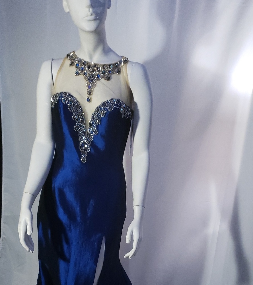 Mardigras Ball NWT Evening Gown - Picture 5 of 7